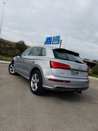 Audi Q5 S-LINE