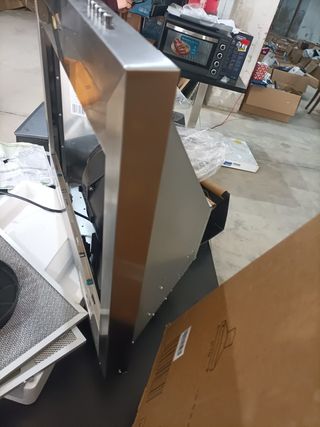 - Cecotec Campana Extractora 60 cm Piramidal Bol