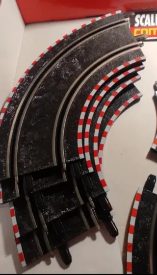 Scalextric Compact Pack 4x2x4