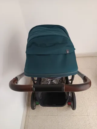 Uppababy Cruz V2 Silla de Paseo + Capazo