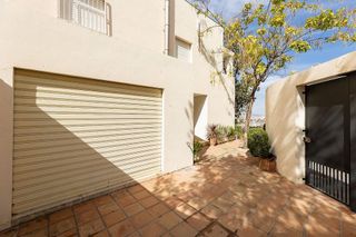 Casa pareada en venta en Bola de Oro - Serrallo en Granada