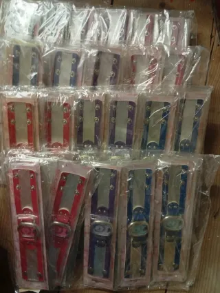 4 Pacotes de 12 Relógios Clássicos - 48 Unidades