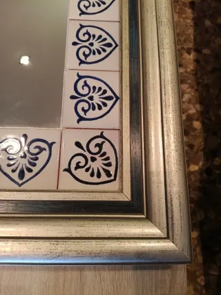 Espejo Marco Cerámica Beige Plata. Socarrat