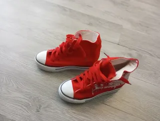 Scarpe donna rosse con paillettes