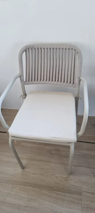 Pack de 4 sillas de jardín apilables