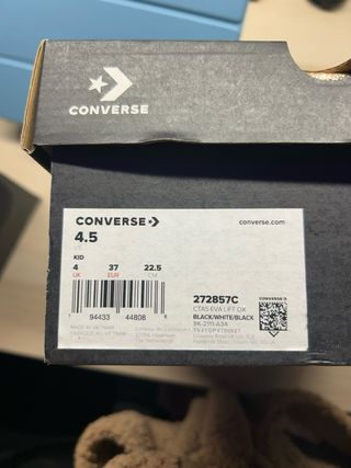 Converse mujer talla 37 negras