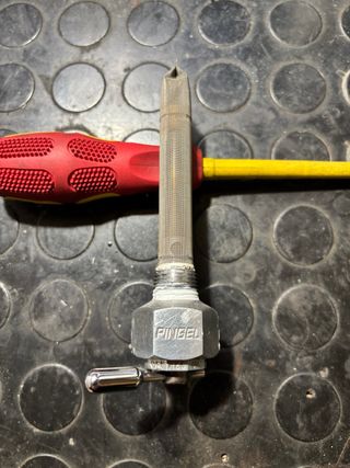 Rubinetto benzina Pingel Harley alto flusso
