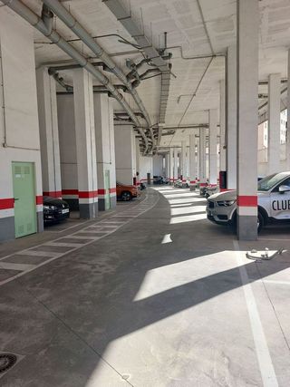 Garaje en venta en Teatinos en Málaga