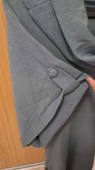 Vestido azul con cinturón