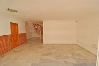 Ático en venta en Playa Bajadilla - Puertos en Marbella