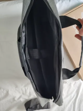 Portátil Galaxy Book2 Go 128/4GB Plateado