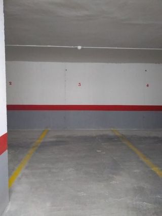 Garaje en venta en Riba-roja de Túria