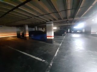 Garaje en venta en Barrio de Abando en Bilbao