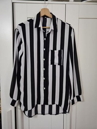 Blusa Rayas Negras y Blancas Manga Larga