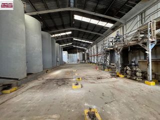 Nave industrial en venta en Benifaió