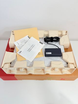 Lenovo ThinkPad L14 GEN 6 R5 PRO 215 Con Garantía