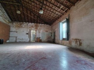 Nave industrial en venta en Novelda