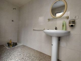 Nave industrial en venta en Novelda