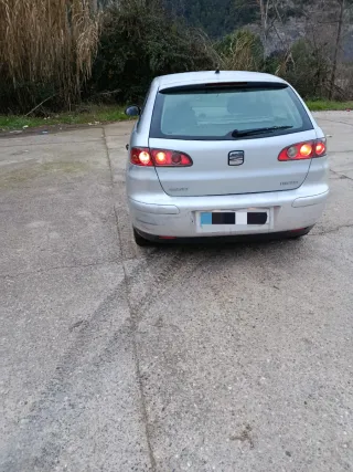 SEAT Ibiza 2004