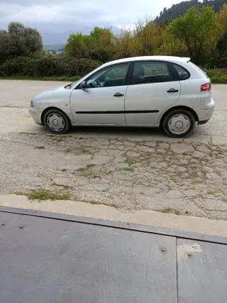 SEAT Ibiza 2004