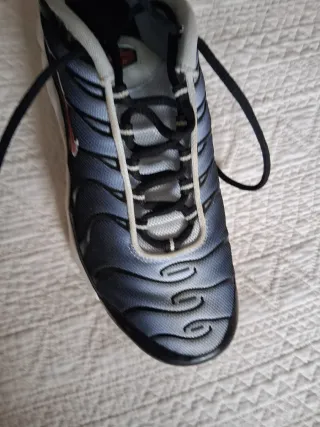 Zapatillas Nike Air Max Plus TN Negras Blancas