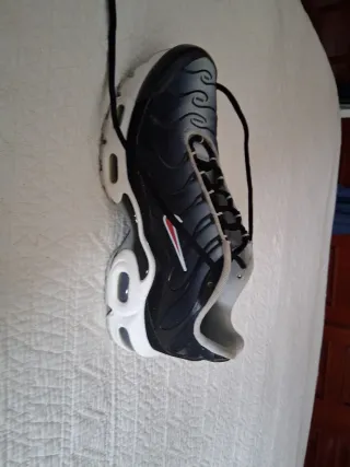 Zapatillas Nike Air Max Plus TN Negras Blancas