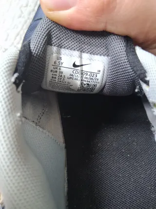 Zapatillas Nike Air Max Plus TN Negras Blancas