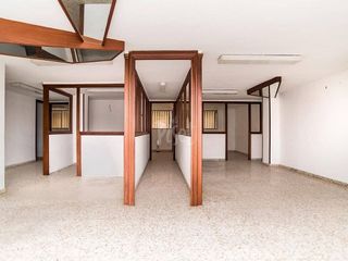 Local comercial en venta en Centre en Tortosa