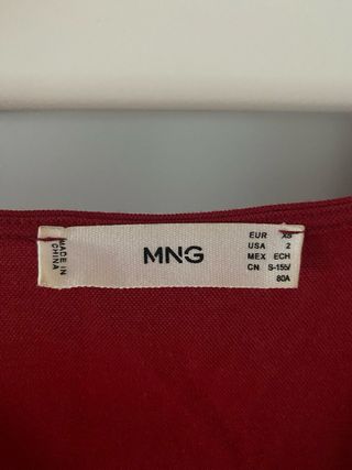 Vestido Mango Rojo Cuello Pico Manga Corta