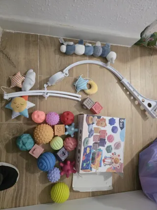 Set de juguetes sensoriales para bebé