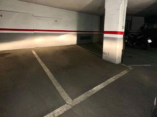 Garaje en venta en Centre en Santa Coloma de Gramanet