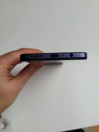 Motorola G35 Teléfono Móvil