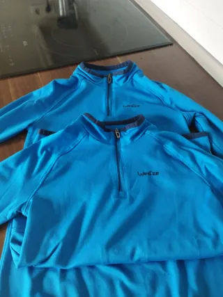 Camiseta térmica Wedze (Decathlon) 10 años.