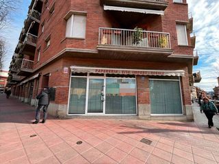 Local comercial en venta en Santa Clara-Caputxins-Hospital en Vic