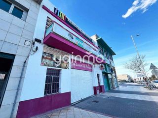 Nave industrial en alquiler en Renfe - Bulevar 1º y 2º Fase en Jaén