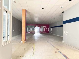 Nave industrial en alquiler en Renfe - Bulevar 1º y 2º Fase en Jaén