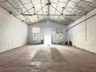 Nave industrial en alquiler en Renfe - Bulevar 1º y 2º Fase en Jaén