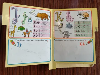 Libro pizarra para aprender las letras