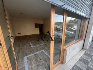 Local comercial en alquiler en Lucena