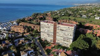 Piso en alquiler en Elviria en Marbella