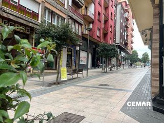 Local comercial en alquiler en Palmera - Dumboa - Arbes en Irun
