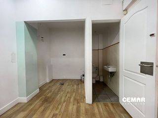 Local comercial en alquiler en Palmera - Dumboa - Arbes en Irun