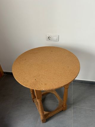 Mesa camilla redonda con mantel blanco incluido