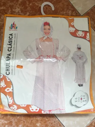 Traje de Chulapa Clásica Talla 7-9 años. Sin Uso.