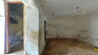 Casa adosada en venta en Tobarra