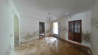 Casa adosada en venta en Tobarra