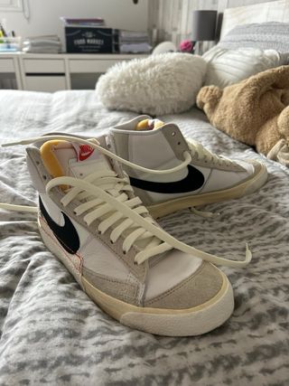 Zapatillas Nike Blazer Mid '77 Vintage Beige