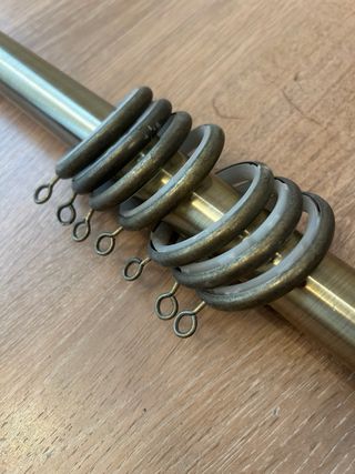 Barra Cortina Dorada 3.80 m Metal