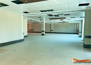 Local comercial en venta en Zona de la Vega en Antequera