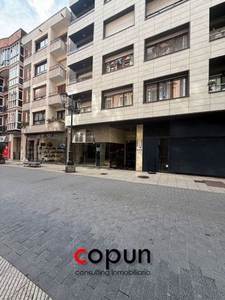 Local comercial en venta en Zona Teatro Campoamor en Oviedo